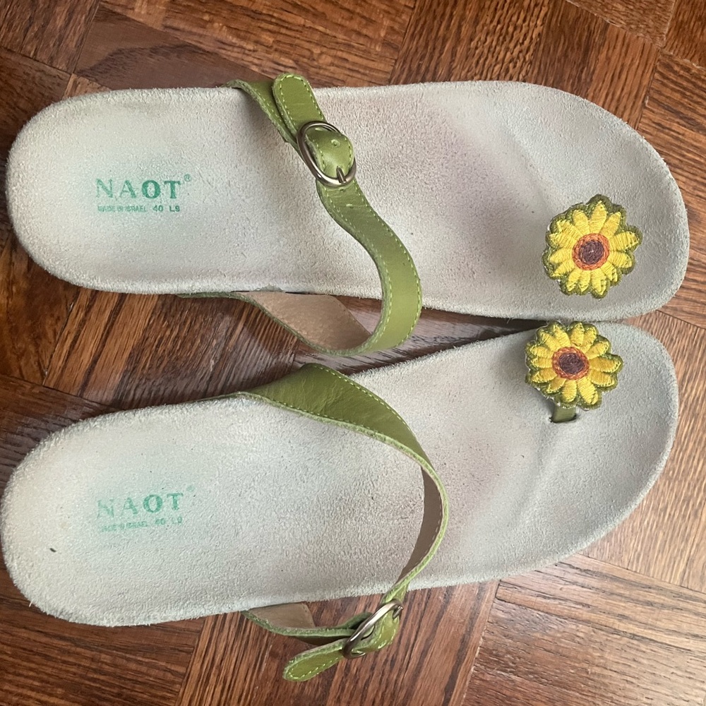 Naot Women's Olive Sandals with Floral Detail